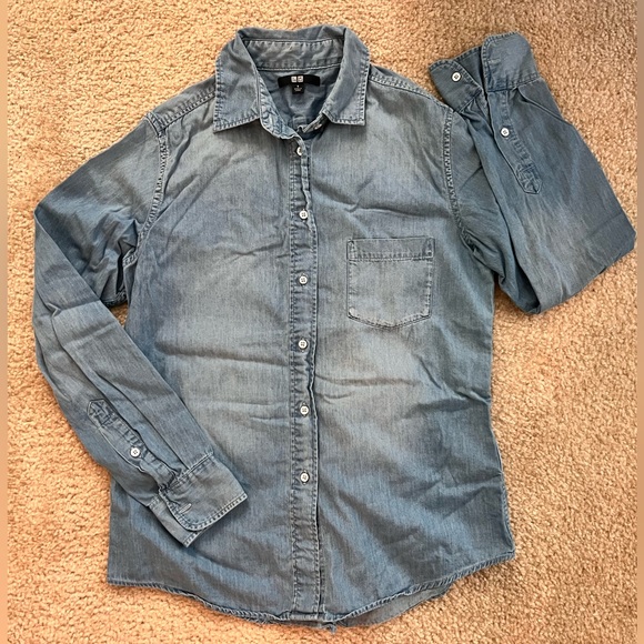 Uniqlo Tops - Light Blue Denim Dress Shirt - Uniqlo
